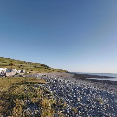 Snowdonia Sunbeach Holiday Sea And Mountain View Llwyngwril Exterior photo